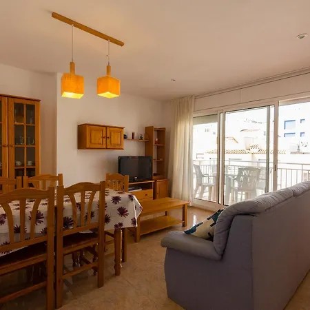 Candela Bajos Apartment